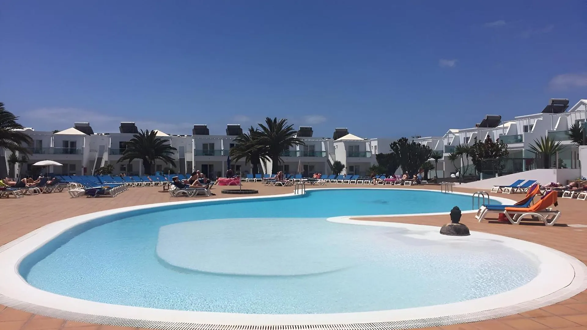 Hotel Plaza Palmeras Puerto del Carmen  4*, Puerto del Carmen (Lanzarote)
